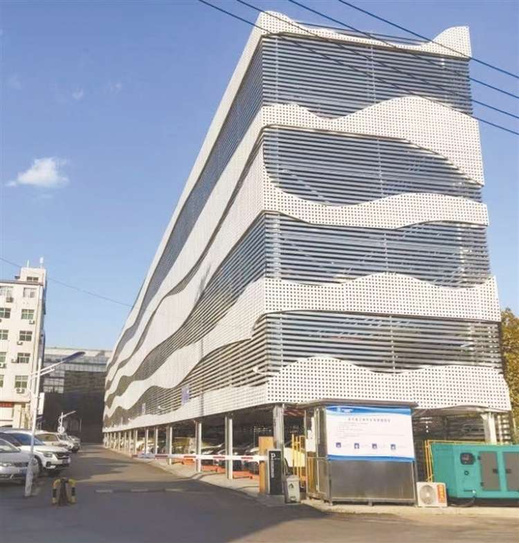 阜平县解锁“智慧停车”新模式