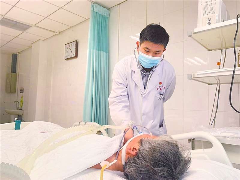 2020，我们在奋斗中携手走过