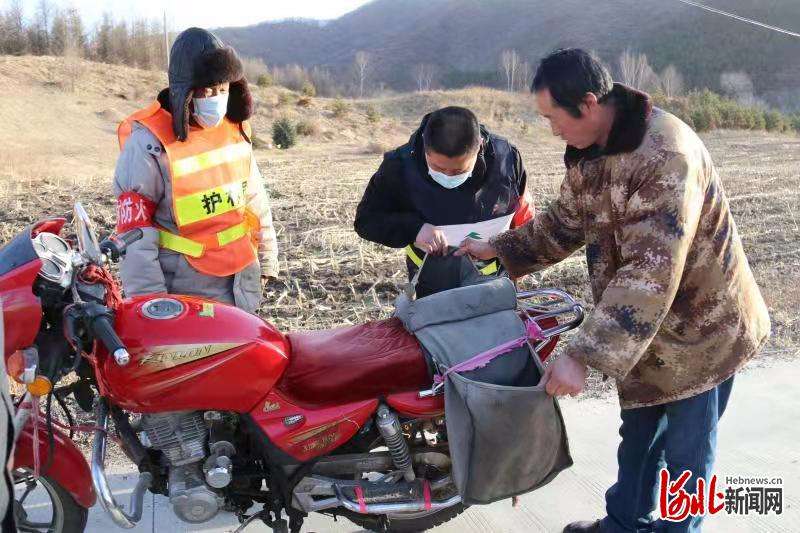 木兰围场国有林场管理桃山林场四坚持抓防灭火工作