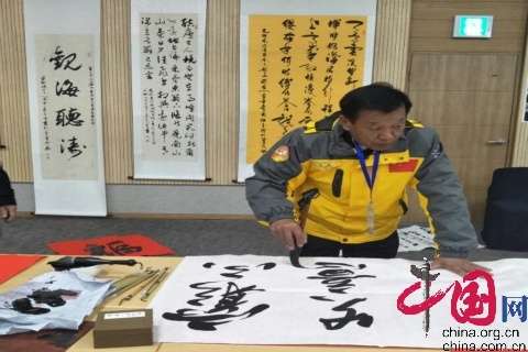 衡水宋国柱参加“2018 平昌东奥会文化嘉年华 ”技惊四座