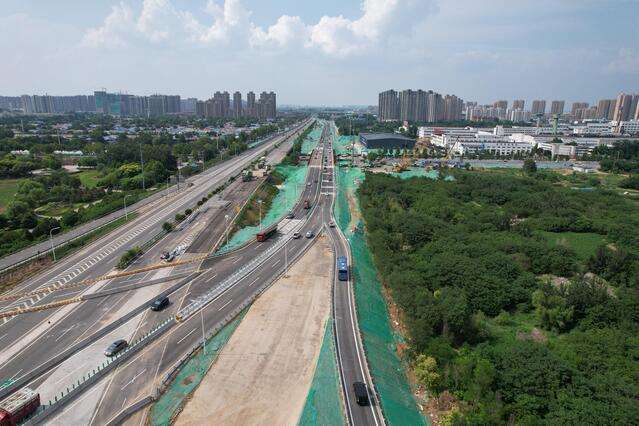 石家庄市复兴街市政化改造白佛隧道段保通路建成通车