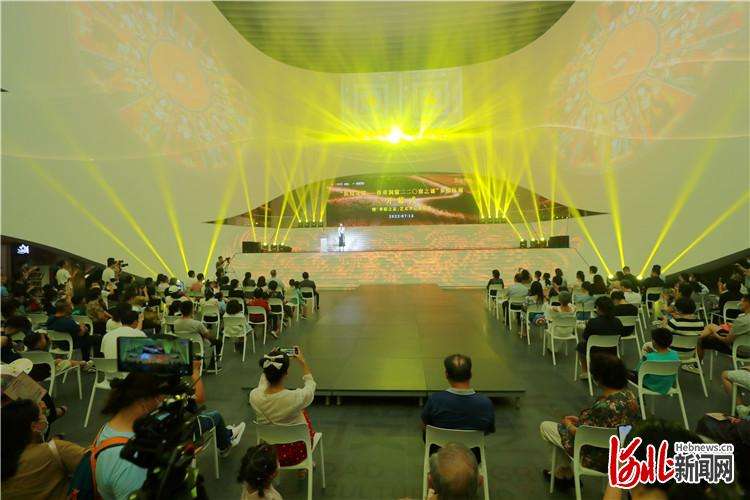 “敦煌奇境——传奇洞窟220窟之谜”多媒体展在廊坊丝路中心开幕