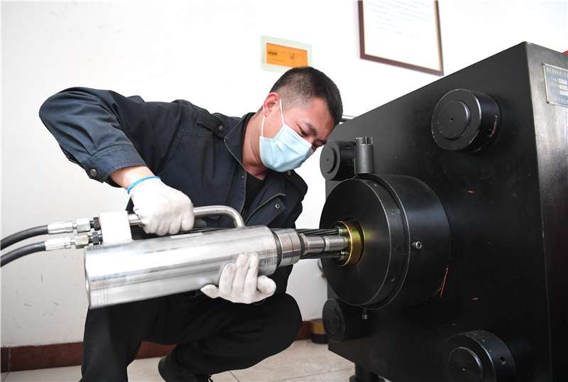 雄安：精准检测原材料 严把工程质量关