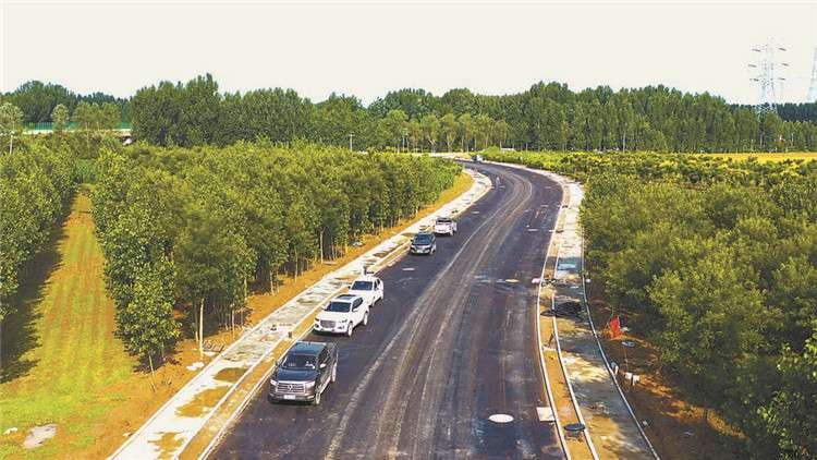 廊坊市安次区：九横四纵路网绘就乡村振兴新图景