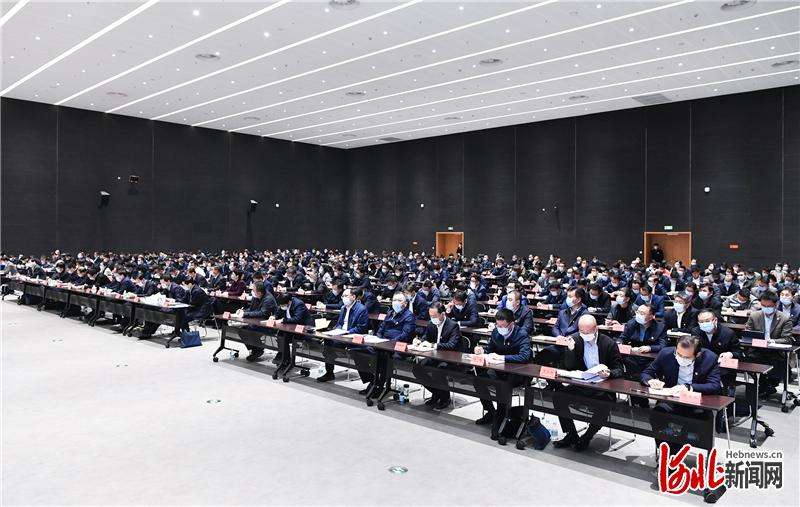 在雄安新区作史学教育专题宣讲报告