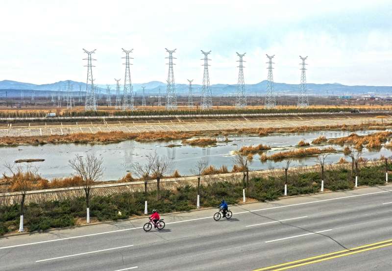 洋河新区高压线路迁改助力张家口城市新地标