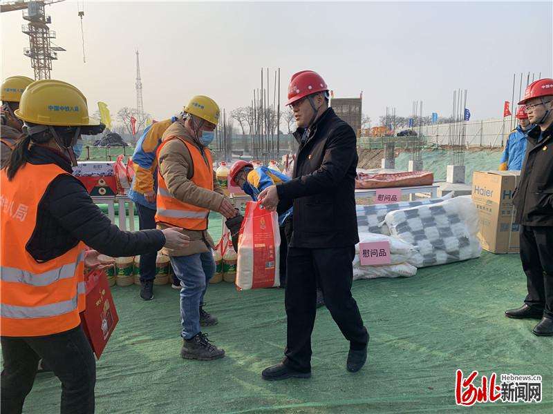 在沧州项目地过年：留人、留心、留情