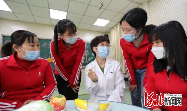 邢台临城县医院开展“情系三八妇女节 关注巾帼健康”义诊活动