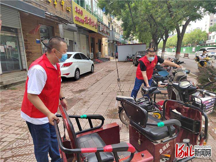 霸州市开展“树形象、铆干劲、开新”员志愿服务活动