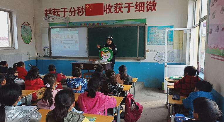 河北涞水县开展中小学生安全教育实践活动1000余次