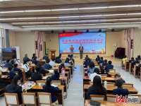 石家庄市合作路小学举办“国际家庭日”亲子共读会活动