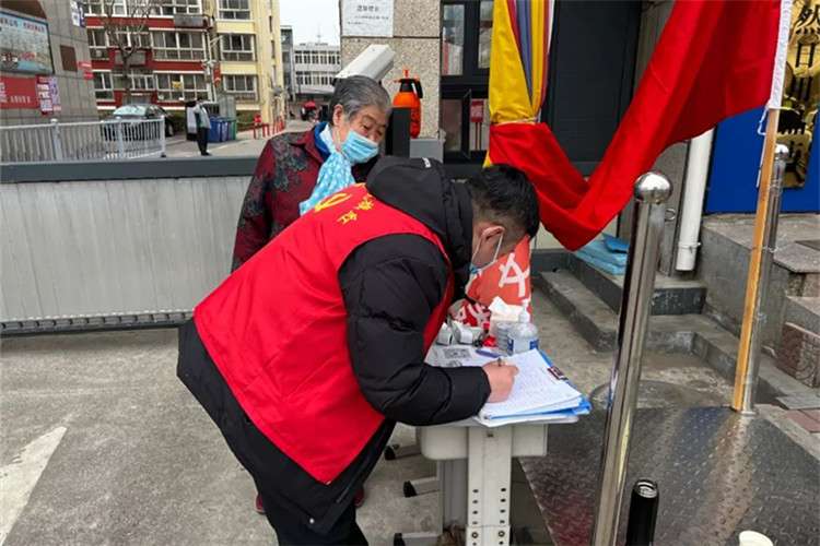 抗疫情 暖民心 迁安数据中心支在行动