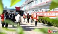 河北隆尧：“小马扎”把精神带进千家万户