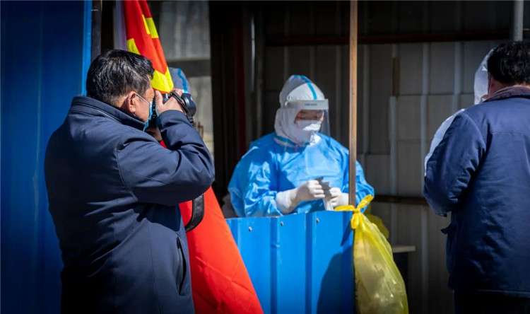 “艺”心抗“疫”！迁安市摄影家协会镜头下的抗疫第一线