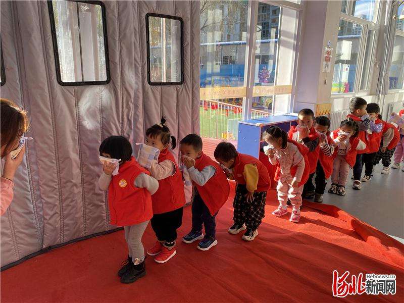 兴隆县第三幼儿园开展森林草原防火宣传教育