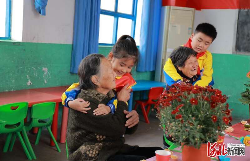 河北广宗：尊老敬老 爱在重阳