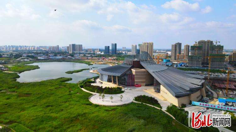 高端访谈｜保定市委晓龙接受河北日报专访：打造京津冀世界级城市群中的现代化品质生活之城