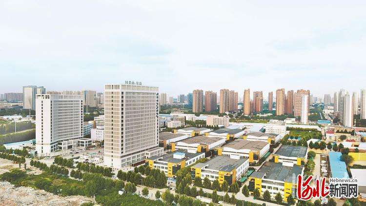高端访谈｜保定市委晓龙接受河北日报专访：打造京津冀世界级城市群中的现代化品质生活之城