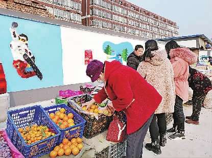 张家口经开区屈家庄便民市场取代马路市场
