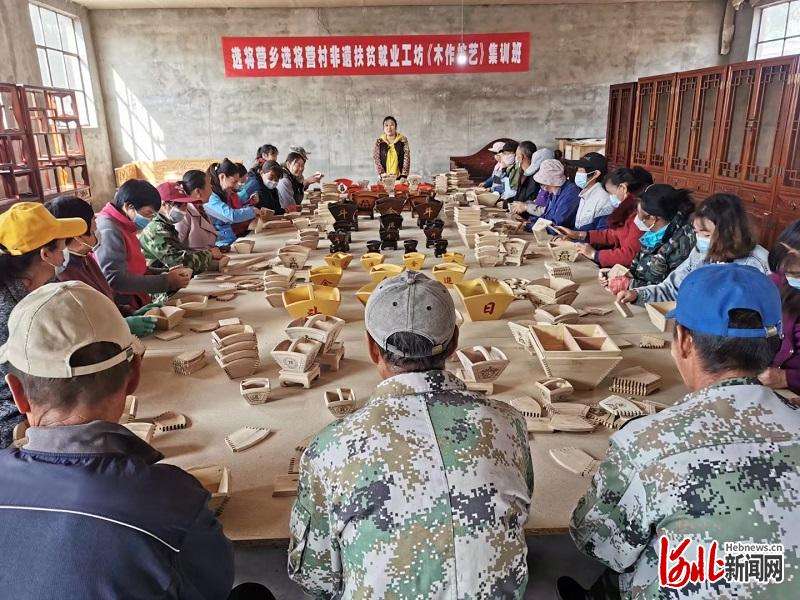承德丰宁选将营乡擦亮“四张名片”点燃经济发展引擎