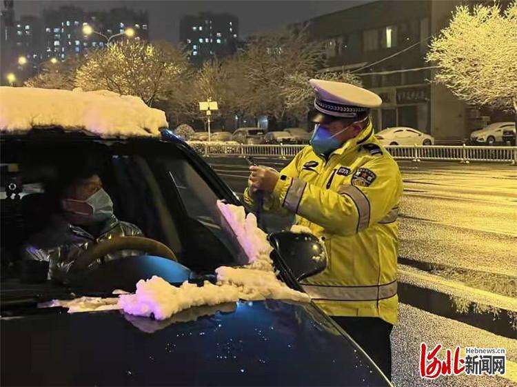冲锋号响处 警徽闪耀时——廊坊交警抗疫群像