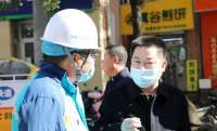 杨磊调研老旧小区改造及智慧安防工作