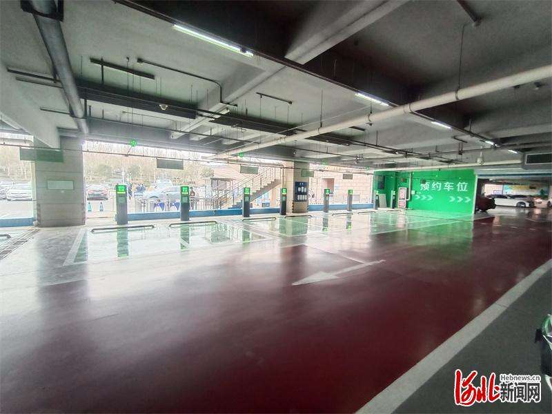 “立码停车”可预约车位、先离场后付费 石家庄开启城市停车智能信用化新模式