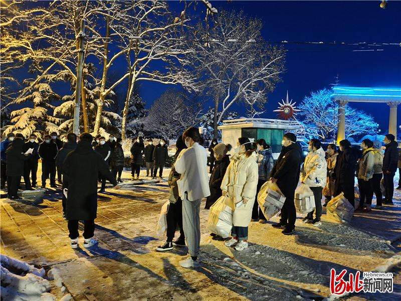燕郊高新区统筹做好疫情防控和经济社会发展