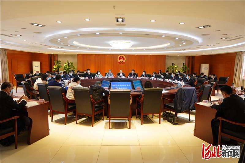 沧州中院队伍教育整顿征求意见座谈会