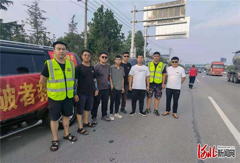 清河越野爱好者驰援河南12时辰