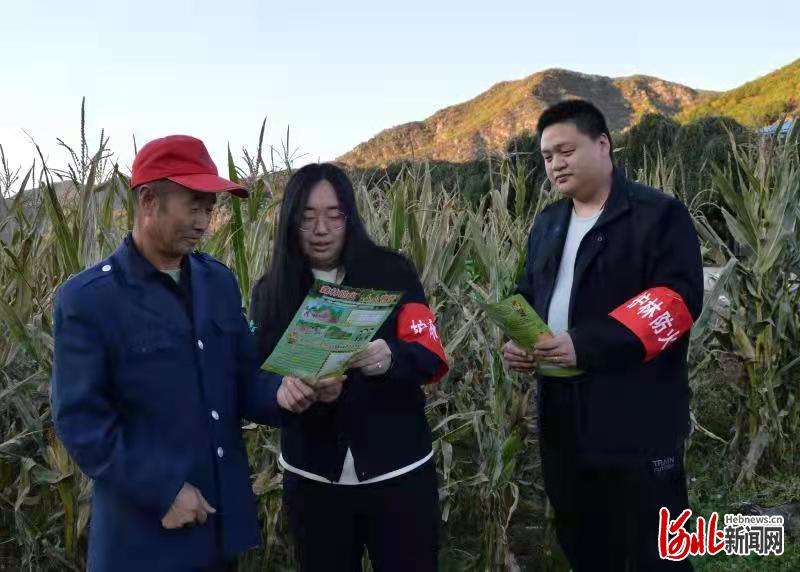 承德围场90后夫妻假期坚守林海