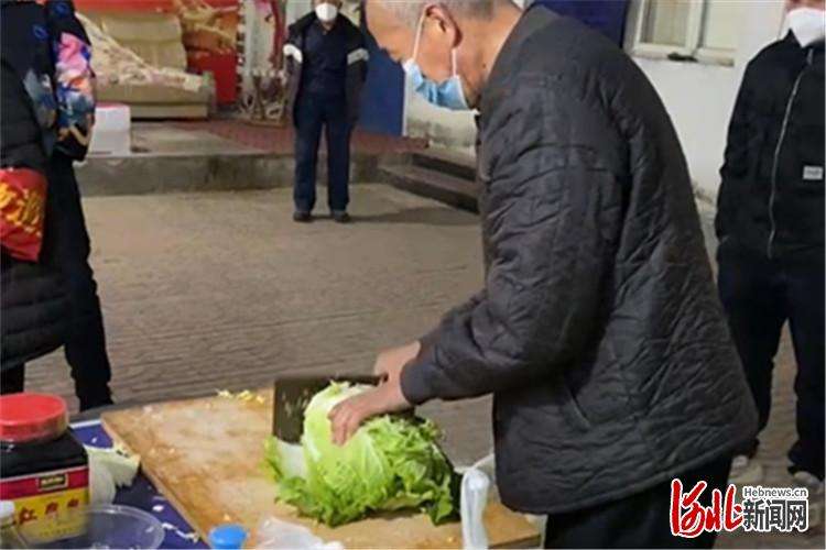 廊坊市安次区老员 皓首战“疫”初心滚烫