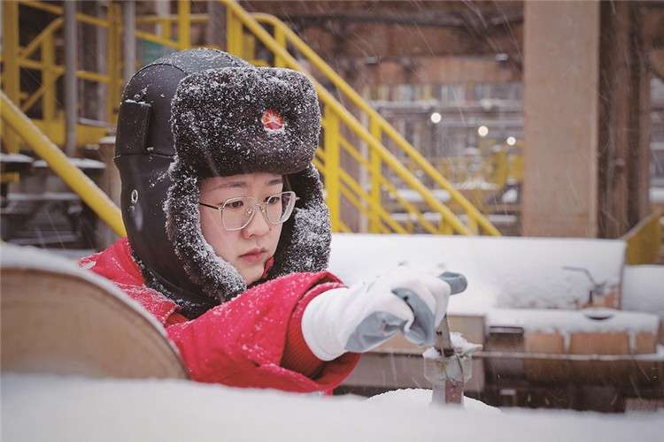 唐山LNG接收站：风雪中他们为北京冬奥鼓“气”