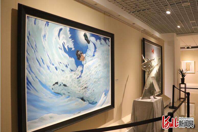 河北怀来县举行“筑梦冰雪 相约冬奥”第二届石书画艺精品展