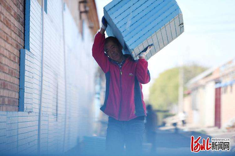 河北怀来：开启“暖冬”保温工程