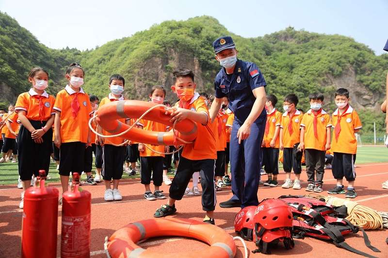 河北宽城：安全教育在身边 平安快乐迎暑假