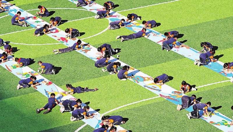 张家口：百米画卷放飞冬奥梦想