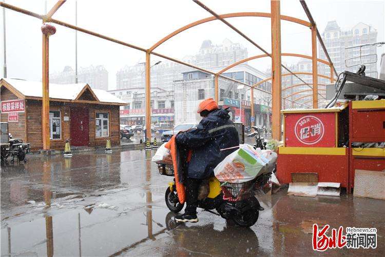 三河：风雪无阻 全力保障群众生活物资供应