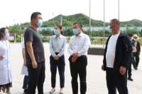 双滦区长辛国勇到西地镇肖店村调研新冠疫苗接种情况
