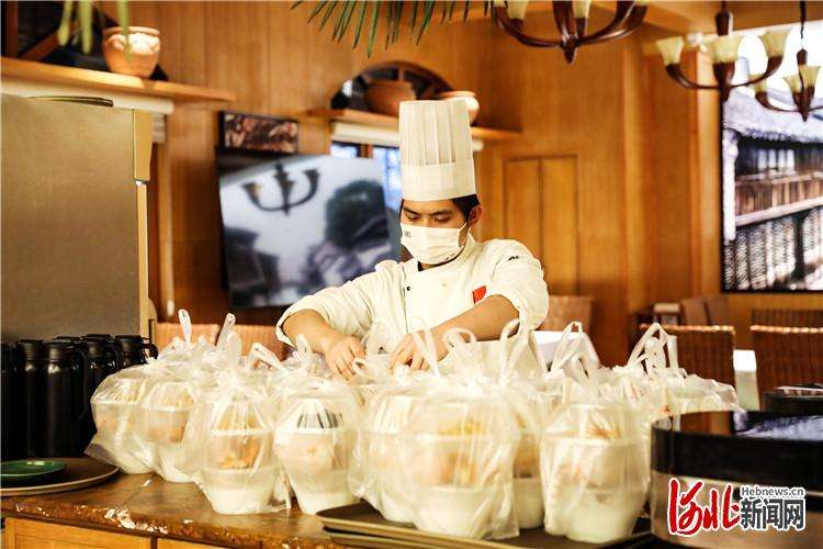 廊坊市广阳区：“爱心餐”温暖疫情防控一线