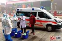 香河核酸检测样本转运组：“我们要跑得比病毒更快”
