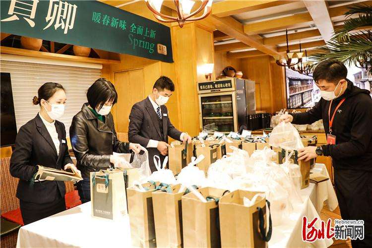 廊坊市广阳区：“爱心餐”温暖疫情防控一线