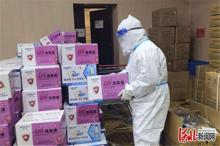 廊坊各体育社会组织自发支援抗“疫”一线
