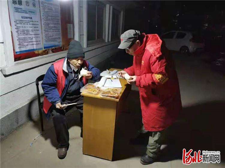 廊坊各体育社会组织自发支援抗“疫”一线