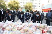 华中集团筑牢社区抗疫防线