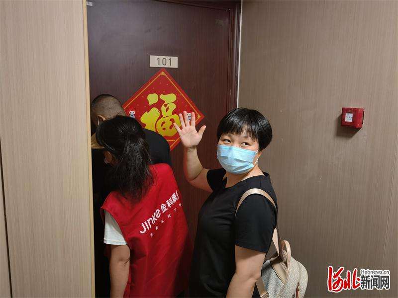 看新房 迁新居 开新篇 容西片区首批19111套安置房回迁验房交付正式启动