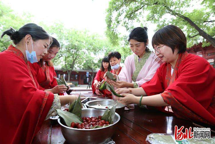 河北沧州：足不出户感受“云端午”