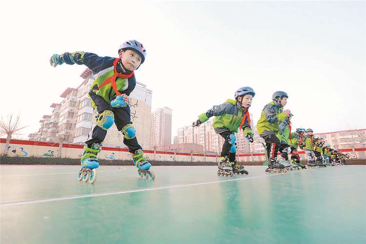 廊坊：​展运动风采 为冬奥加油