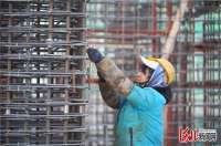 河北邢台：项目施工忙
