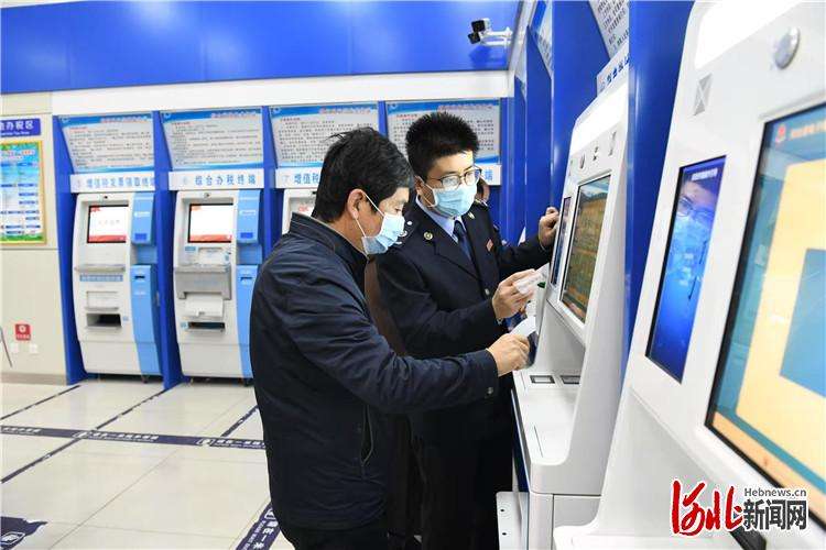 河北沙河行政审批：优化“自助服务”助推“最多跑一次”